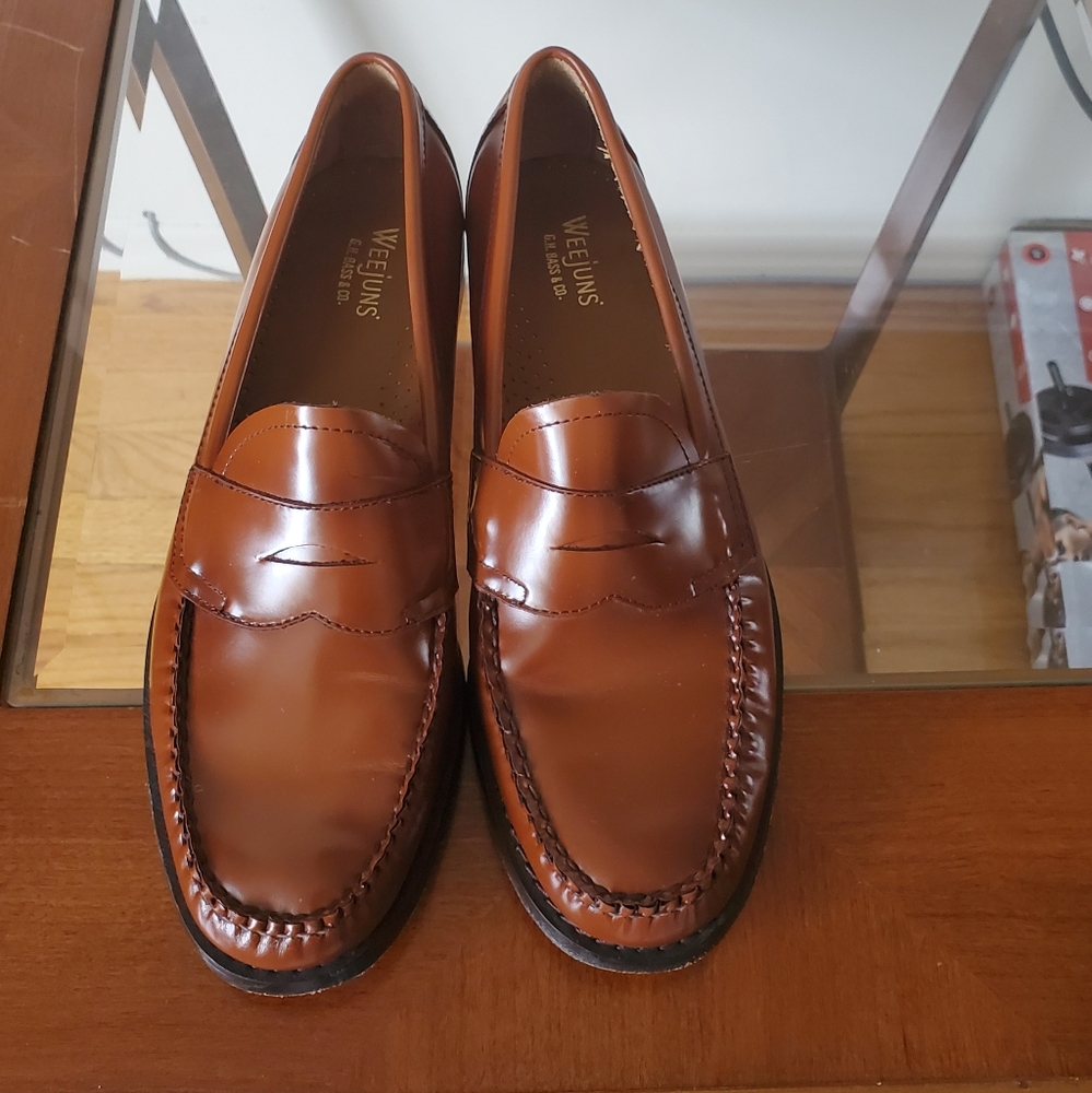 Penny loafera great condition size 10